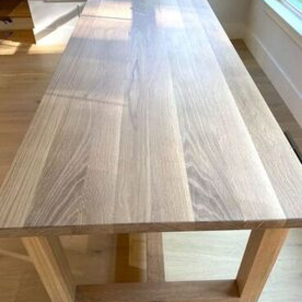 Table de salon en chêne
